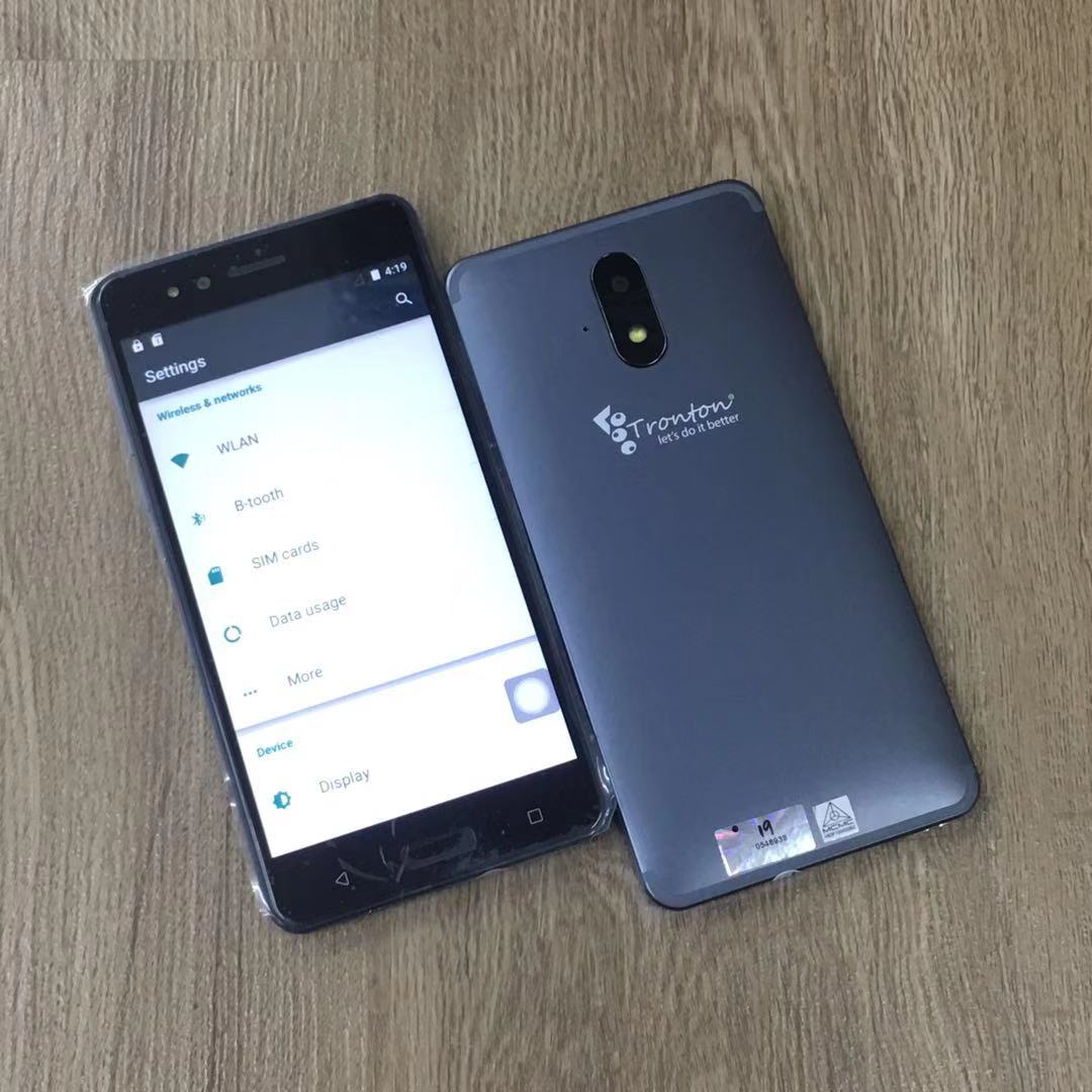 (GREY)TRONTON A5 5.5''inch 2+16GB Dual Sim 3G Android Smart Phone (Ready Stock)